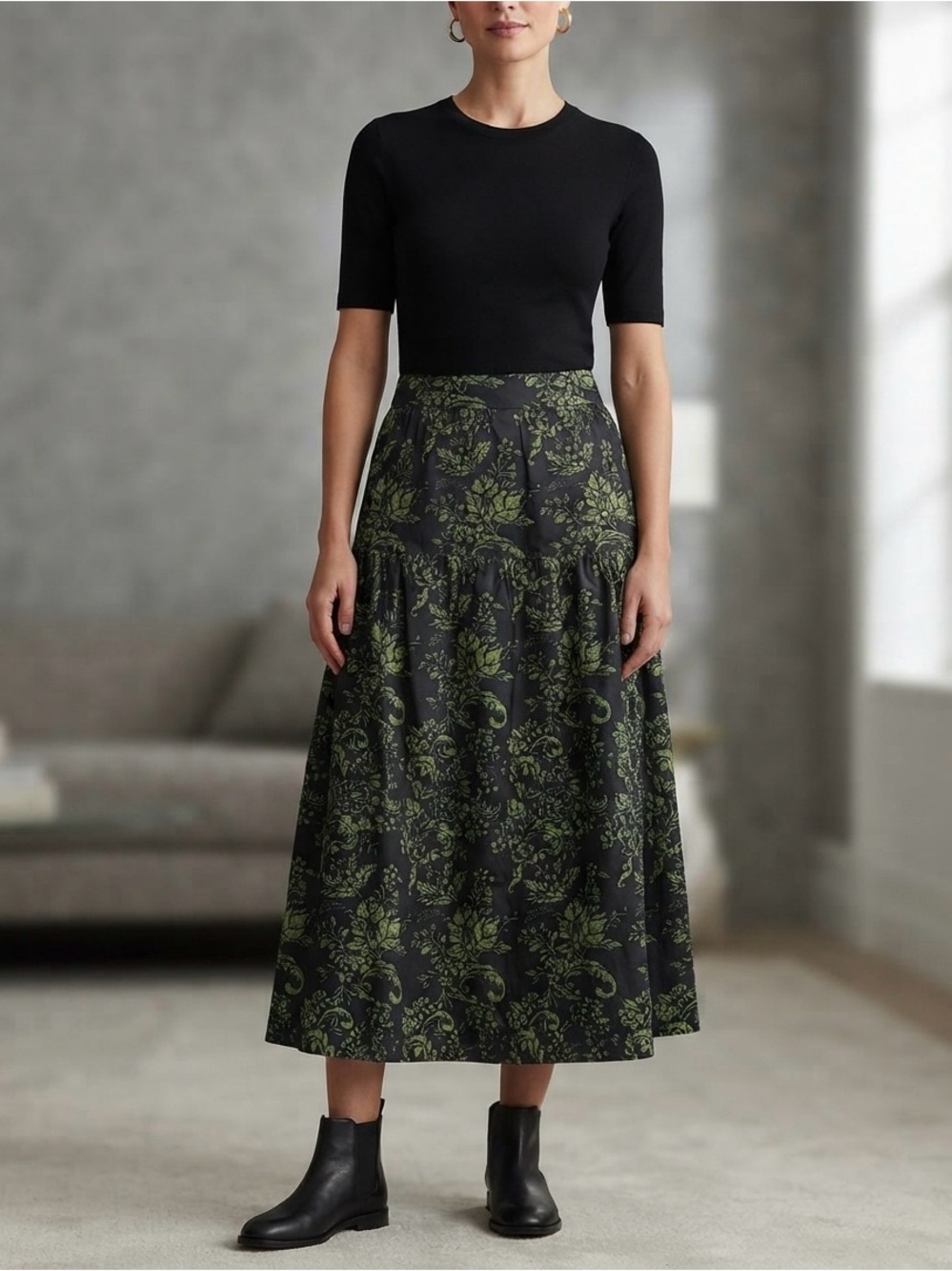 S Deer Woman Black Midi Skirt with Olive Floral Jacquard